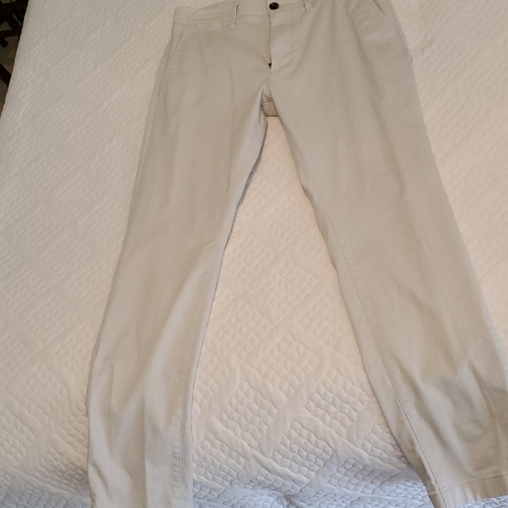 Goodfellow & Co. Hennepin Slim Chino